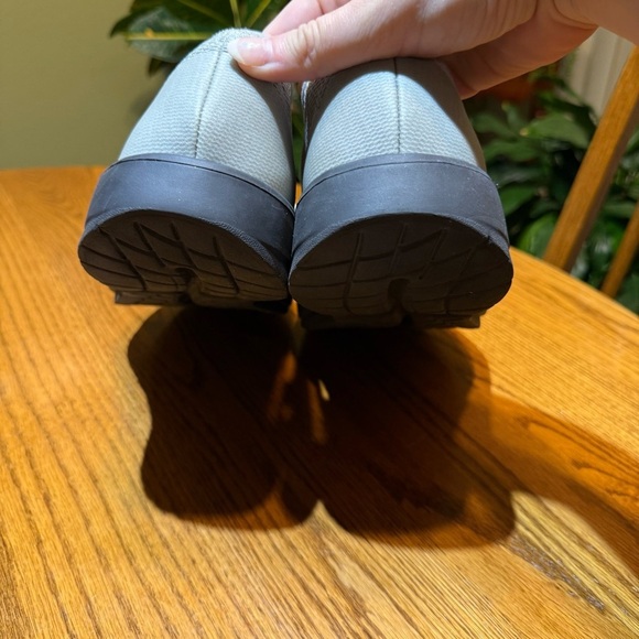 OOFOS OOMG LOW MENS SHOES SIZE 10 - Picture 4 of 8